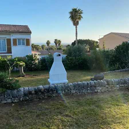 Holiday home Casavacanzekastalia Ragusa