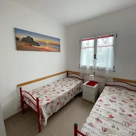 Holiday home Casavacanzekastalia