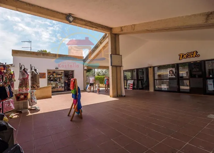 Casavacanzekastalia بيت للعطل